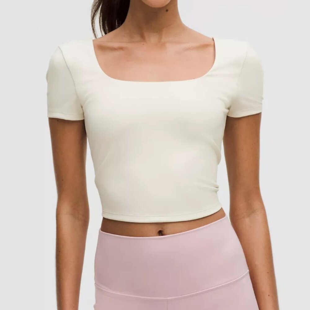 ivory Wunder Under SmoothCover Square-Neck T-Shirt (6)